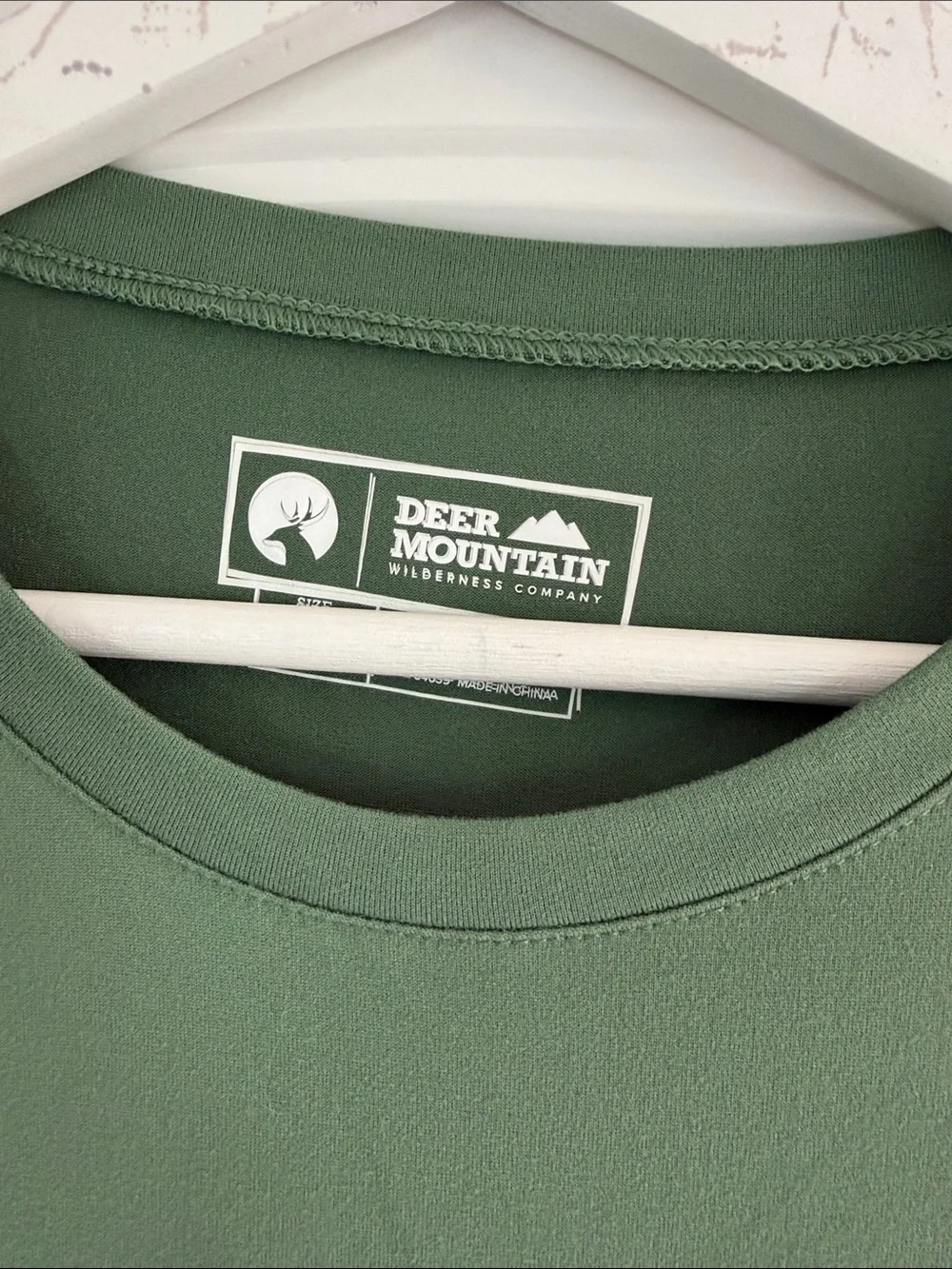 Men's Short Sleeve Crew Tee in Olive Green